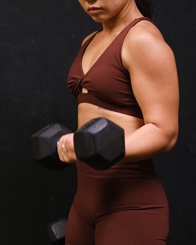 Utility Twist Sports Bra (Rusty Maroon)