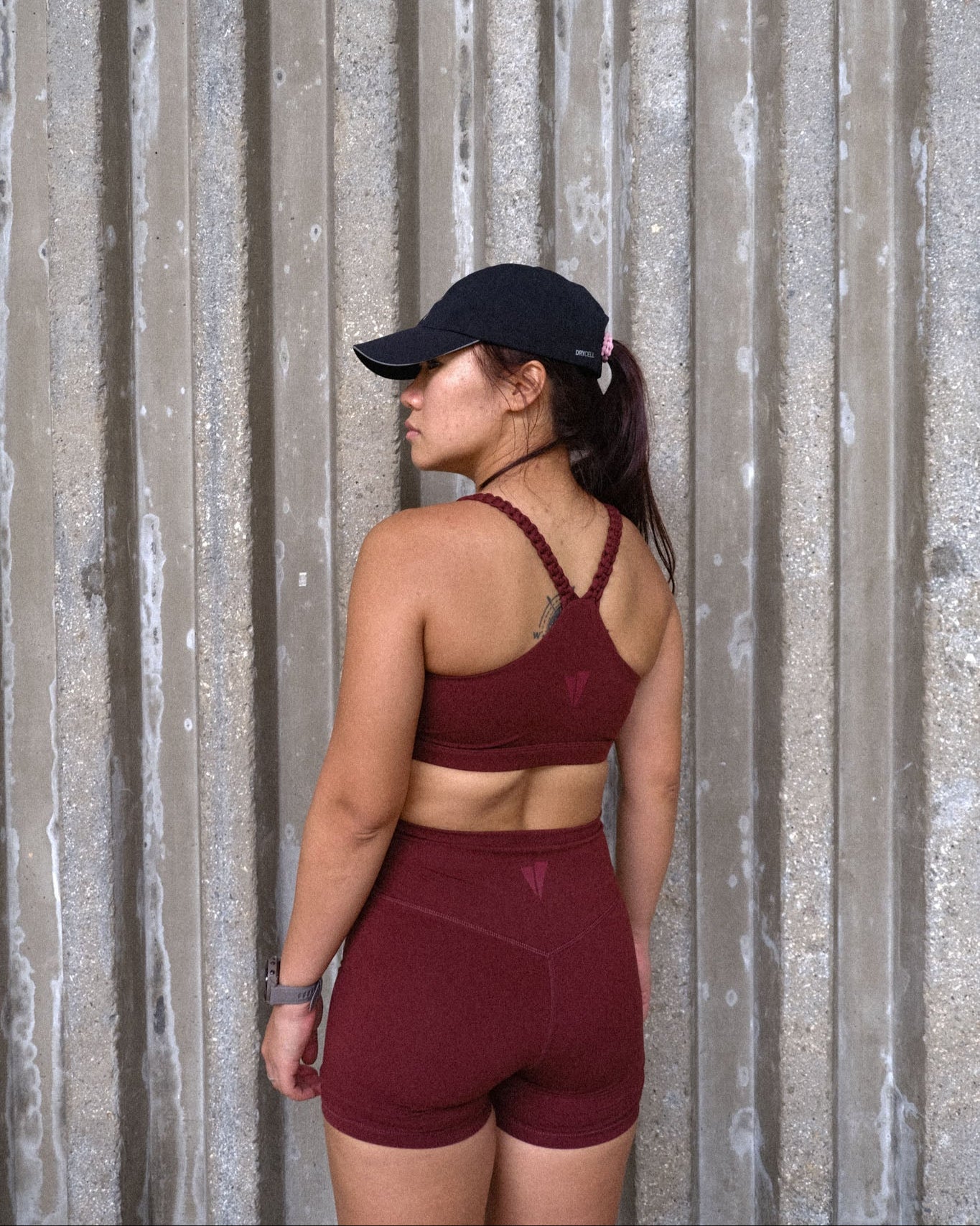 Utility Twist Sports Bra (Rusty Maroon)